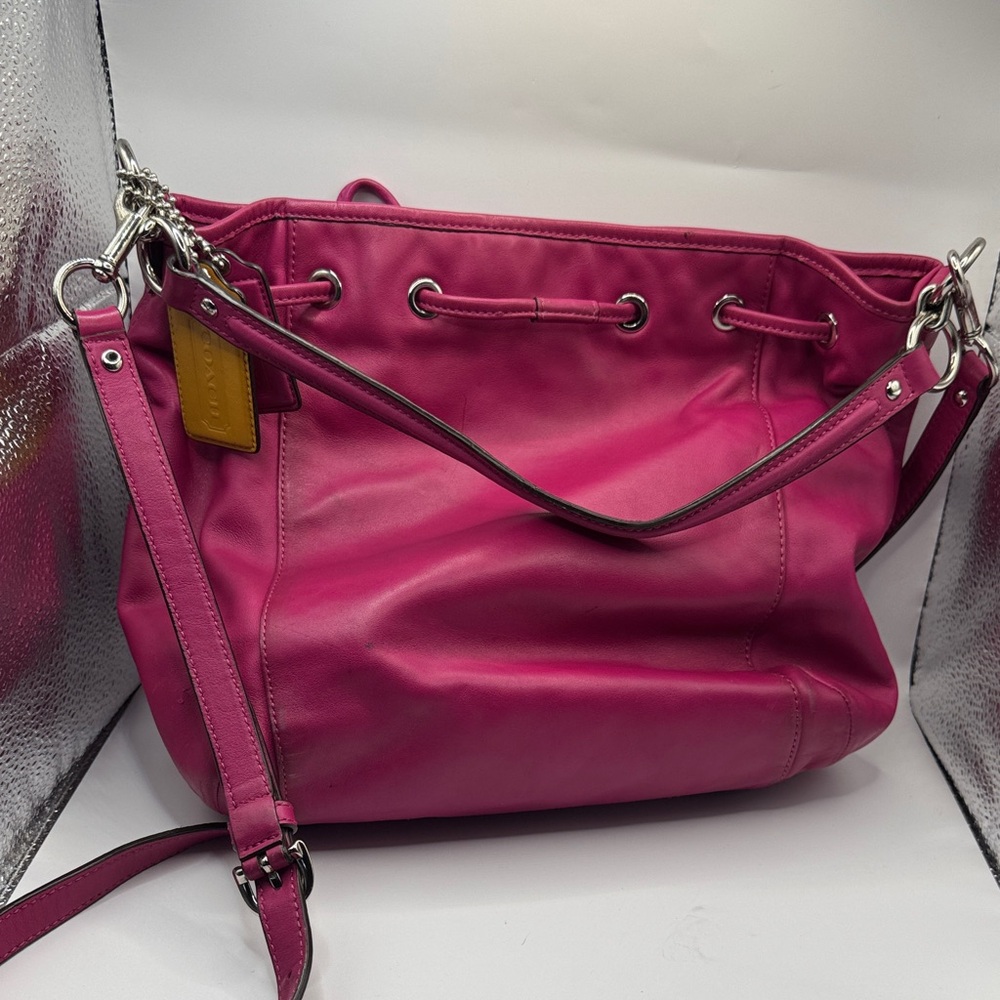 💖 Coach Large Fuchsia Bucket Bag – Double Hangtag & Handles! 💖 - Picture 5 of 13